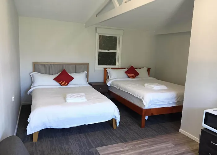 Chalet 2 Double And 1 Sofa Beds