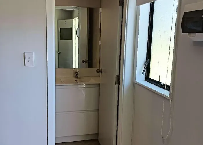 2 Double And 1 Sofa Beds Chalet